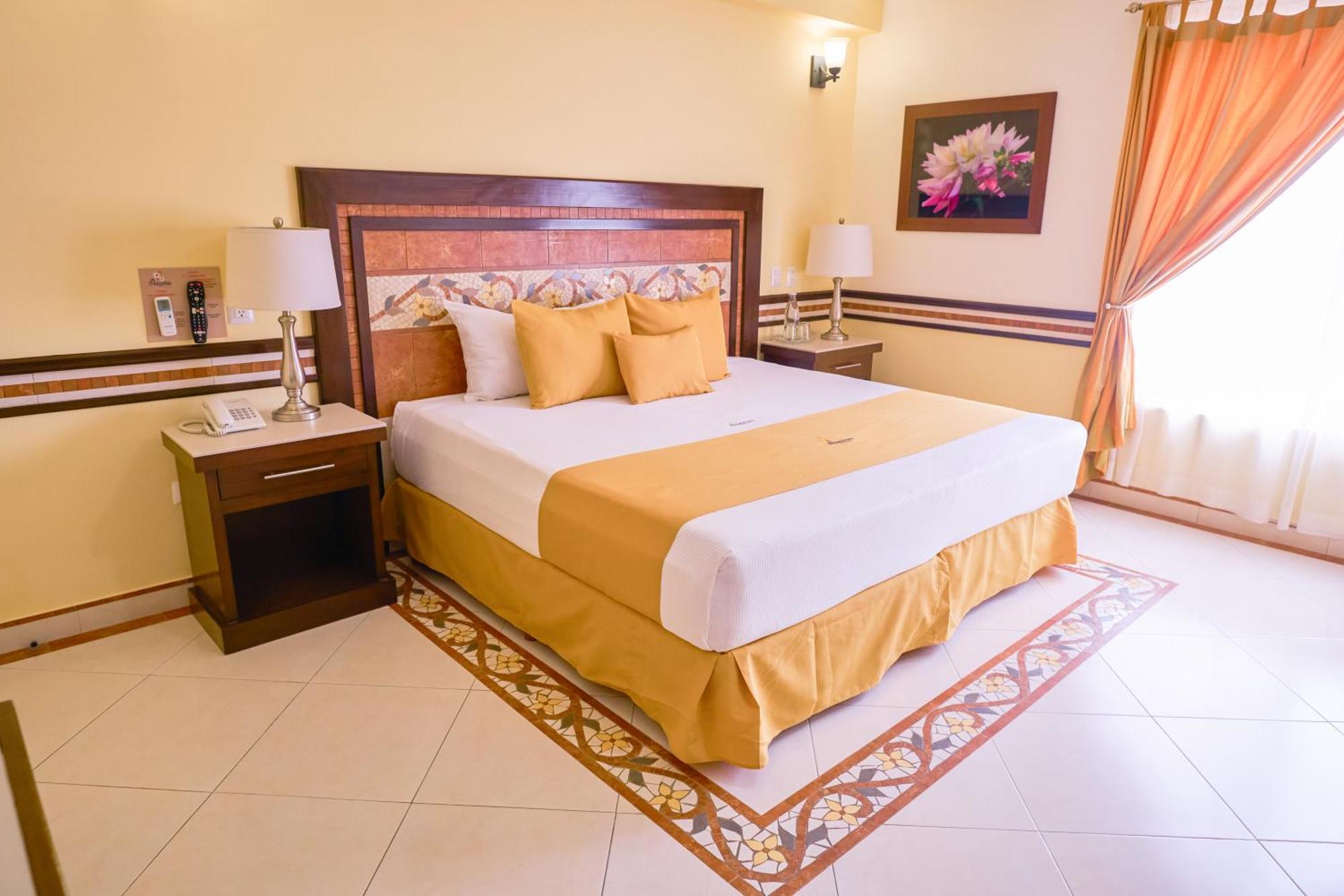 Centro Hotel Villa Las Margaritas ハラパ エクステリア 写真