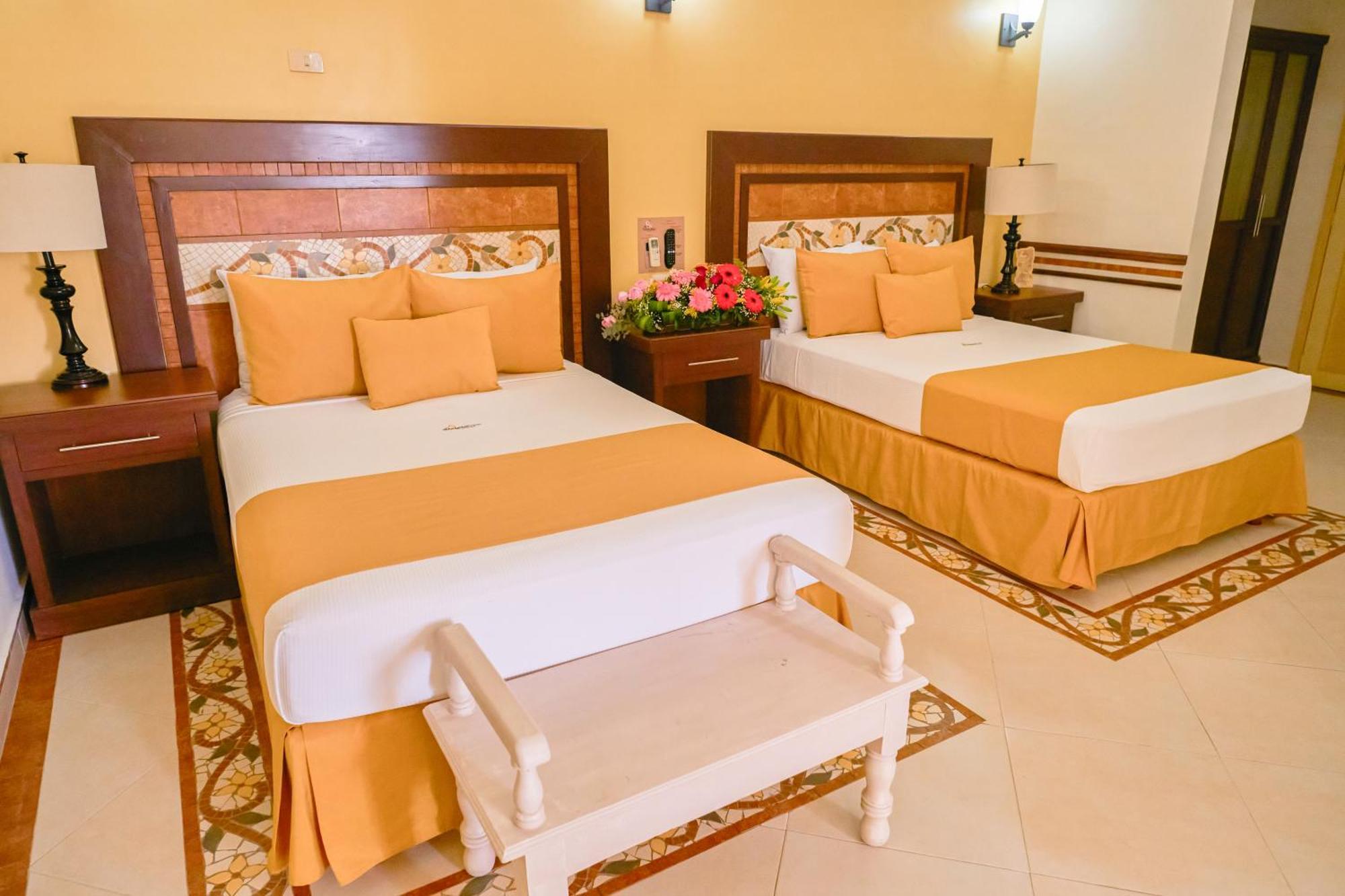 Centro Hotel Villa Las Margaritas ハラパ エクステリア 写真