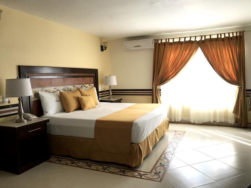 Centro Hotel Villa Las Margaritas ハラパ エクステリア 写真