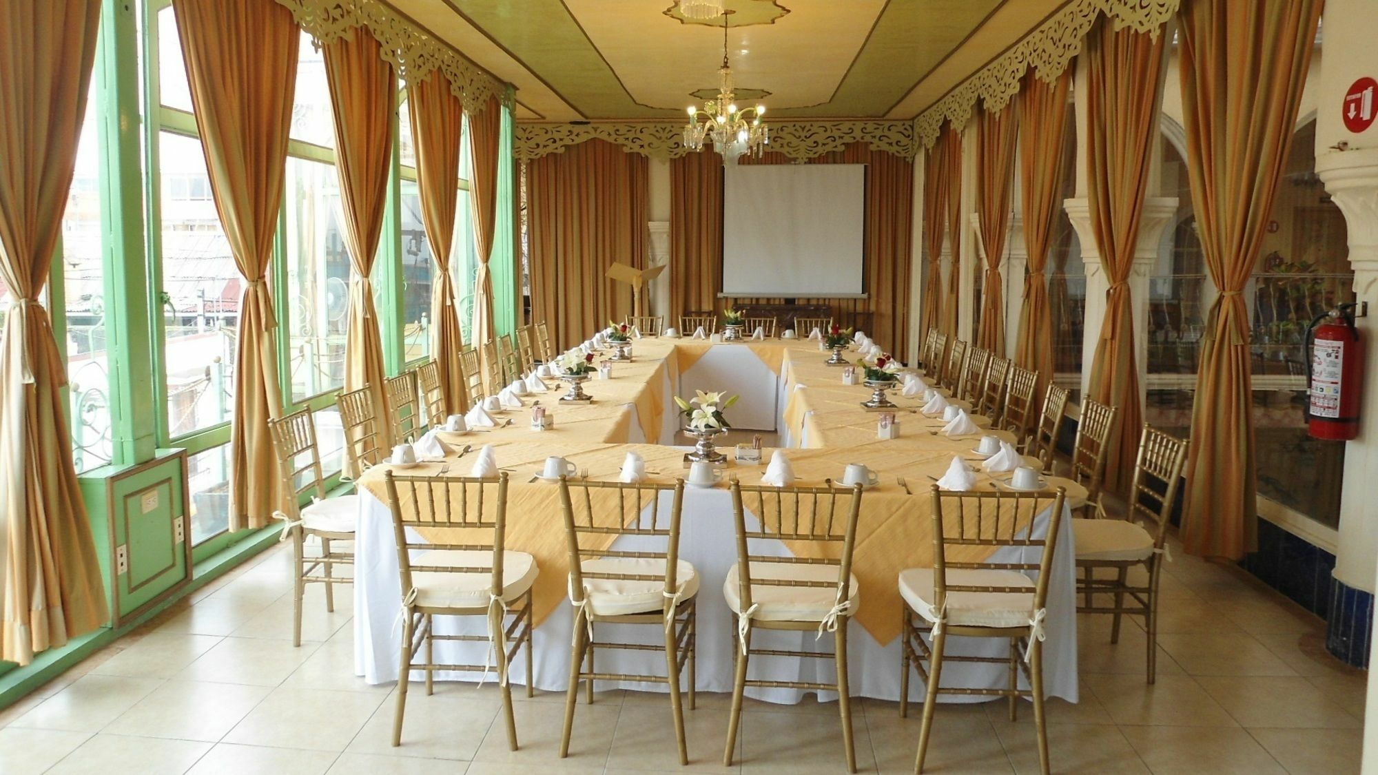 Centro Hotel Villa Las Margaritas ハラパ エクステリア 写真